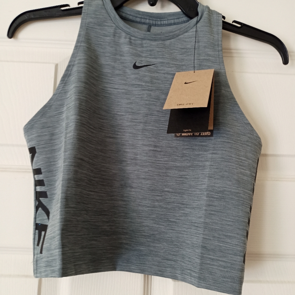Nike Pro Womens Dry-fit work out top.